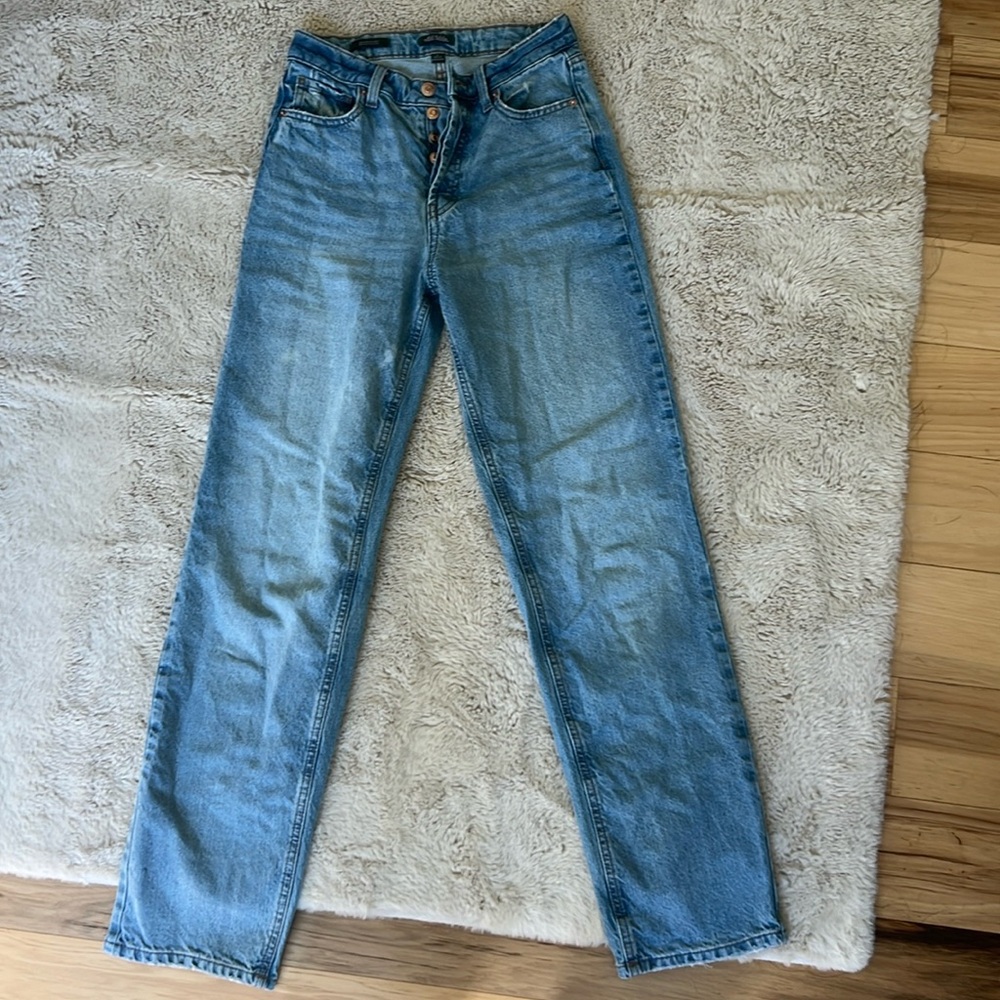 Womens High Rise Straight Leg Jeans
